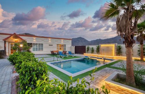 Al Gissemari House | 800 Mountain Resort Vacation House