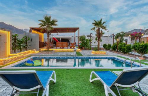 Al Gissemari House | 800 Mountain Resort Vacation House