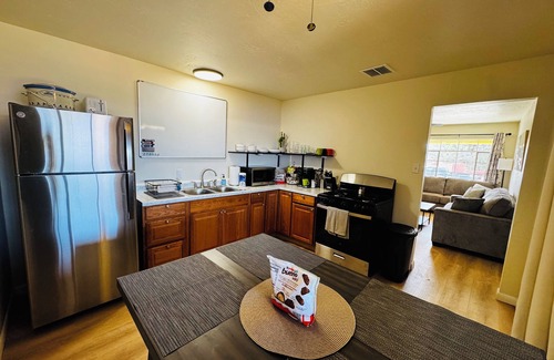 Farmington House | 800ft From Starbucks! Townhouse! Central Location!