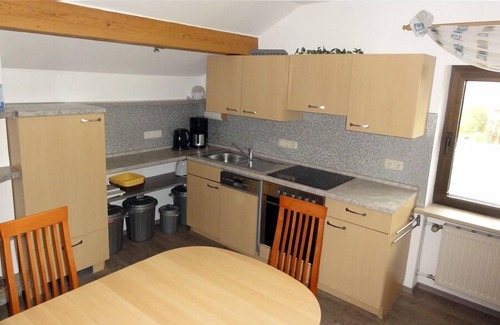 Glott Apartment | 80qm Familienferienwohnung für bis zu 6 Personen mit 3 Schlafzimmern inkl. Kinderreisebett