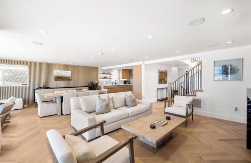 Silver Strand House | 817O - Oceanfront Pura Vida