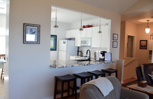 Mackinaw City Condo | 83 Bridgeview Retreat