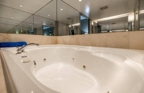 Oro-Medonte Apartment | 84 m² Apartment ∙ 6 guests