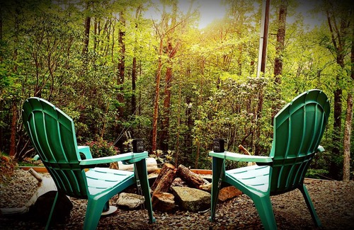 Gatlinburg - Pigeon Forge Cottage | 84 m² Cabin ∙ 1 bedroom ∙ 4 guests