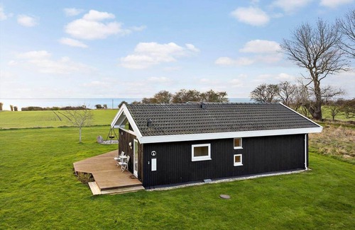 Soeby House | 84 m² House ∙ 2 bedrooms ∙ 6 guests