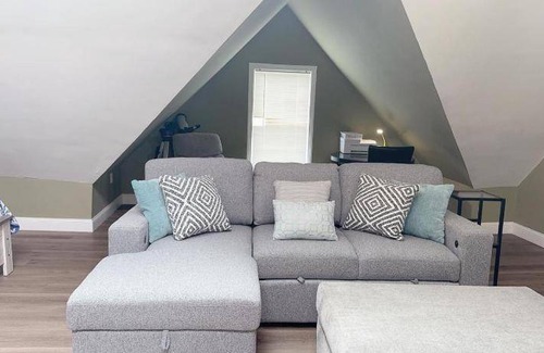 Roxbury Apartment | 84 m² Apartment ∙ 1 bedroom ∙ 4 guests