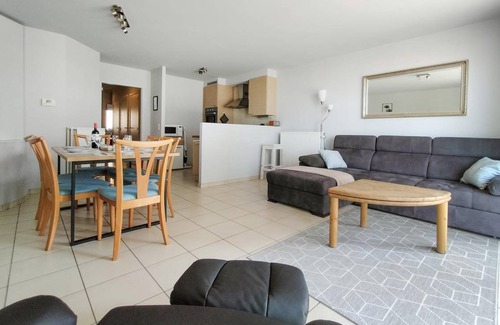 Raversijde Apartment | 85 m² Apartment ∙ 2 bedrooms ∙ 4 guests