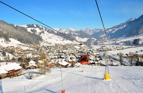 Zweisimmen Apartment | 85 m² Apartment ∙ 3 bedrooms ∙ 6 guests