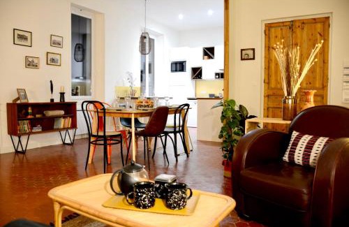 4th Arrondissement Apartment | 85 m2 centre ville 2 mn vieux Port au calme