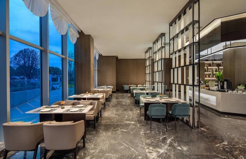 Bin Hu District Hotel | 85 m² Hotel ∙ 2 bedrooms ∙ 127 guests