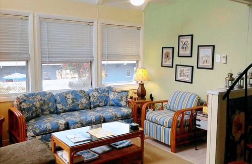 Kittian Village Apartment | 850 ft² Apartment