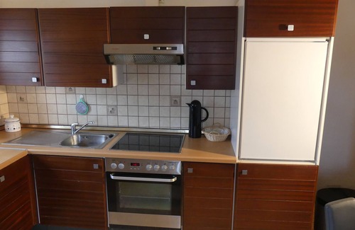 Noerdlingen Apartment | 85qm große Ferienwohnung im Stadtteil Löpsingen mit eigenem Balkon