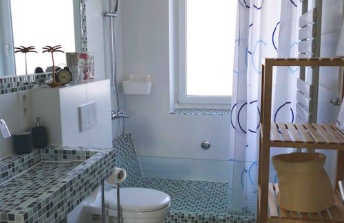 Untergiesing - Harlaching Resort | 87 m² Private room ∙ 1 bedroom ∙ 1 guest