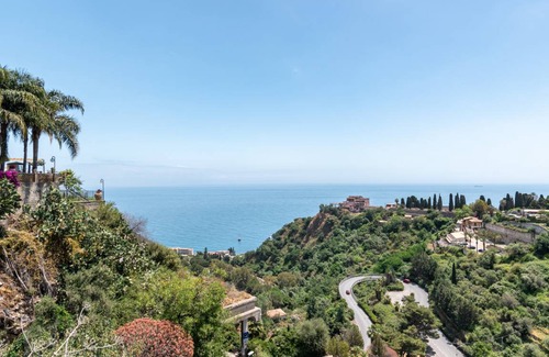 Taormina Apartment | 87 m² Apartment ∙ 2 bedrooms ∙ 4 guests