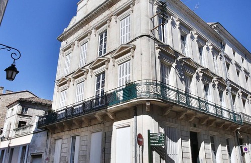 Angouleme House | 88 m² House ∙ 2 bedrooms ∙ 4 guests