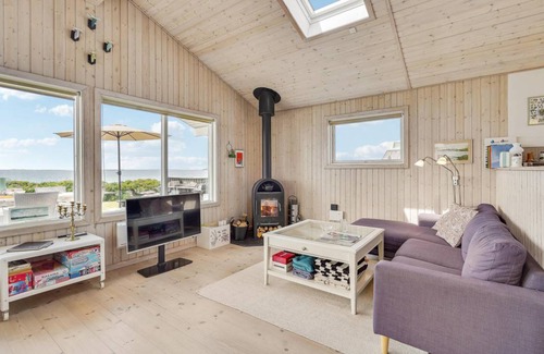 Næs House | 88 m² House ∙ 4 bedrooms ∙ 6 guests