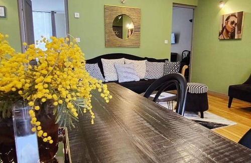 Old Town Apartment | 89 m² Apartment ∙ 2 bedrooms ∙ 6 guests