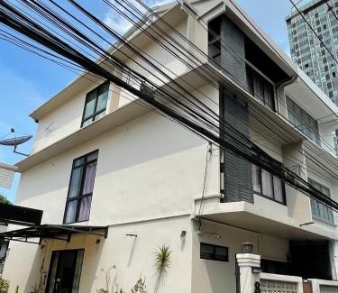 Bang Sue House | 8FINITE House