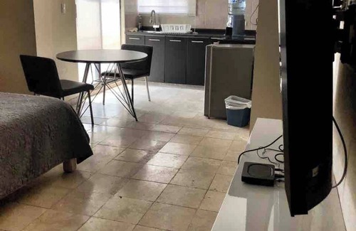 Torreon Apartment | 9- Complete Apartment With Invoice