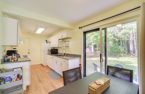 Malta House | 9 Mi to Saratoga Racetrack: Townhome w/Bicycles!