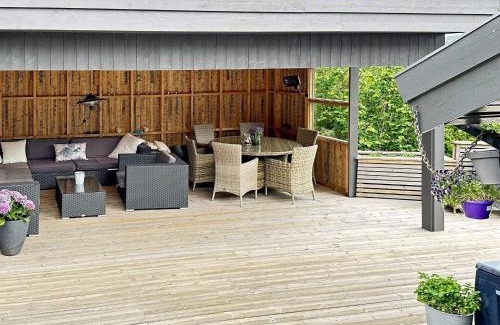 Lyngdal House | 9 person holiday home in Korshamn-By Traum