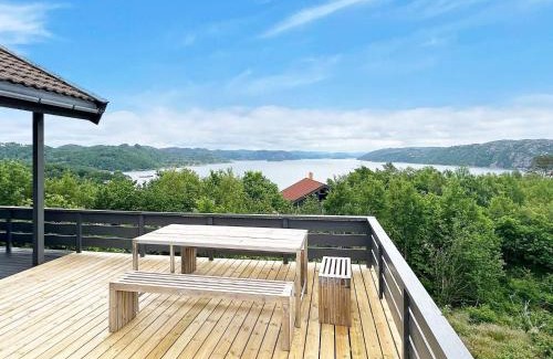 Lyngdal House | 9 person holiday home in Korshamn-By Traum