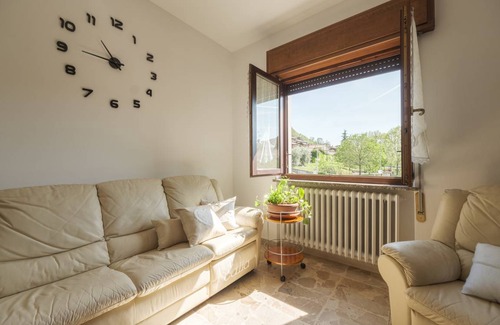 Sarnico Apartment | 90 m² Apartment ∙ 3 bedrooms ∙ 5 guests