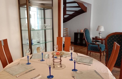 Bellerive-sur-Allier Cottage | 90 m² Cabin ∙ 3 bedrooms ∙ 6 guests