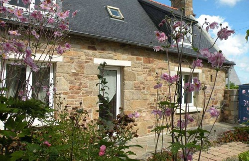 Loguivy House | 90 m² Gîte ∙ 3 bedrooms ∙ 6 guests