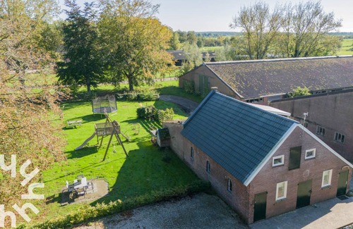 Loosdrecht House | 90 m² House ∙ 2 bedrooms ∙ 7 guests