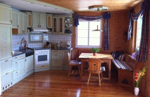 Bodensdorf House | 90 m² House ∙ 2 bedrooms ∙ 4 guests