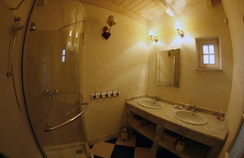 Debina House | 90 m² House ∙ 2 bedrooms ∙ 5 guests