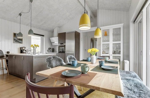 Knebel House | 90 m² House ∙ 3 bedrooms ∙ 6 guests