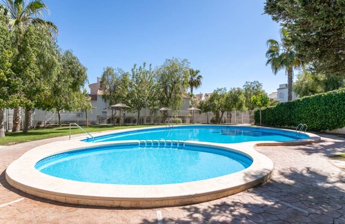 Los Arenales del Sol House | 90 m² House ∙ 3 bedrooms ∙ 6 guests