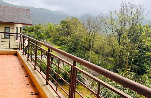 Lavasa Villa | 900 m² Villa ∙ 4 bedrooms ∙ 12 guests