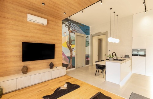 Lagymanyos Apartment | 90m² Family-Friendly , Central Historic Budapest, Food+Bars