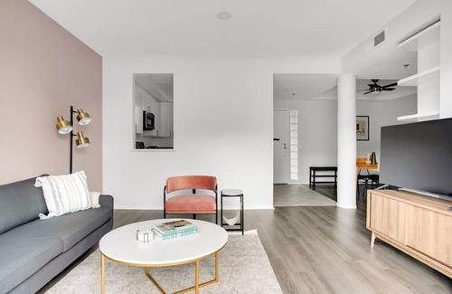 Sherman Oaks Apartment | 91 m² Apartment ∙ 2 bedrooms ∙ 4 guests
