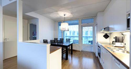 Etelainen District Apartment | 91 m² Apartment ∙ 3 bedrooms ∙ 7 guests