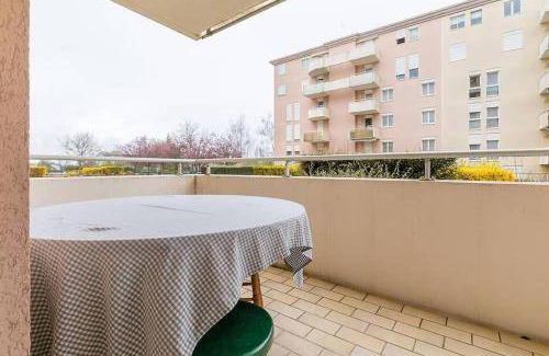 Talant Apartment | 92 m² Apartment ∙ 1 bedroom ∙ 4 guests