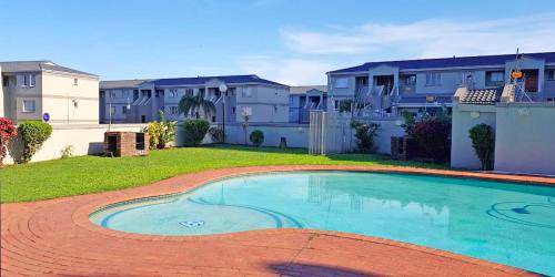 Durban Beachfront Apartment | 92 m² Apartment ∙ 3 bedrooms ∙ 7 guests