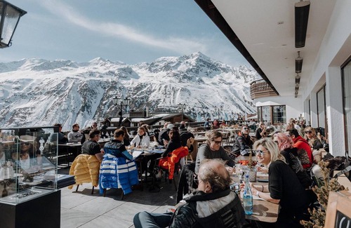 Hochgurgl Hotel | 92 m² Hotel ∙ 1 bedroom ∙ 3 guests