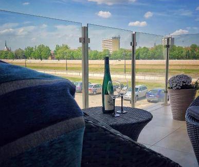 Szolnok Apartment | 92 m² Serviced apartment ∙ 2 bedrooms ∙ 6 guests
