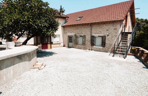Saint-Jean-de-Vaux House | 93 m² House ∙ 2 bedrooms ∙ 4 guests
