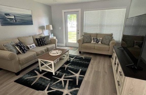 Fishermans Hideaway House | 93 m² House ∙ 2 bedrooms ∙ 6 guests