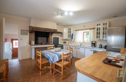 Plehedel House | 94 m² Gîte ∙ 3 bedrooms ∙ 6 guests