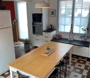 Fontaine-Etoupefour House | 94 m² House ∙ 2 bedrooms ∙ 5 guests