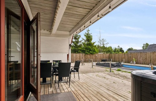 Glesborg House | 94 m² House ∙ 1 bedroom ∙ 7 guests