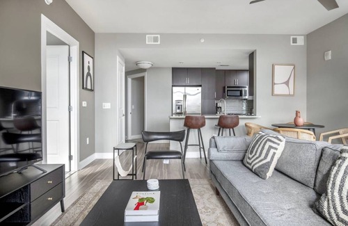 Woodmont Triangle Apartment | 95 m² Apartment ∙ 2 bedrooms ∙ 4 guests