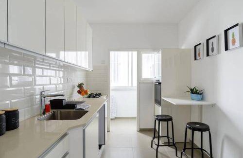Kerem HaTeimanim Apartment | 95 m² Apartment ∙ 2 bedrooms ∙ 6 guests