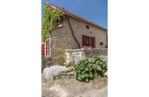 Thenissey House | 95 m² House ∙ 2 bedrooms ∙ 5 guests